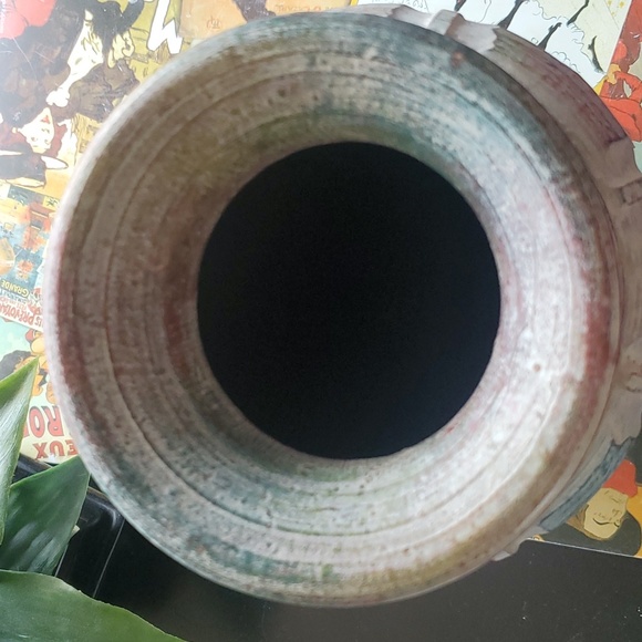 Terracota Painted Pottery Vase. - Picture 4 of 4